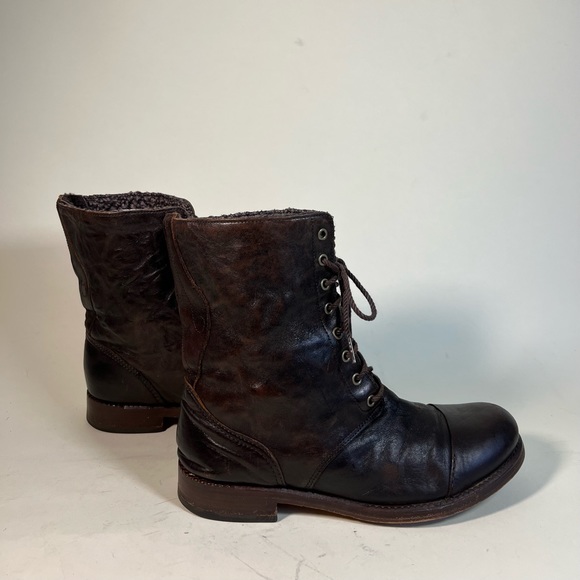 Timberland Boot Company Genuine Leather Ankle Boots - Picture 5 of 12